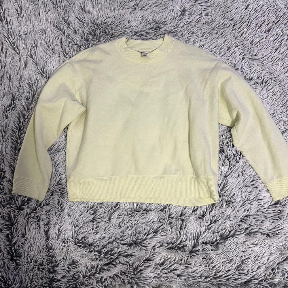 💛Target Brand Sweatshirt💛